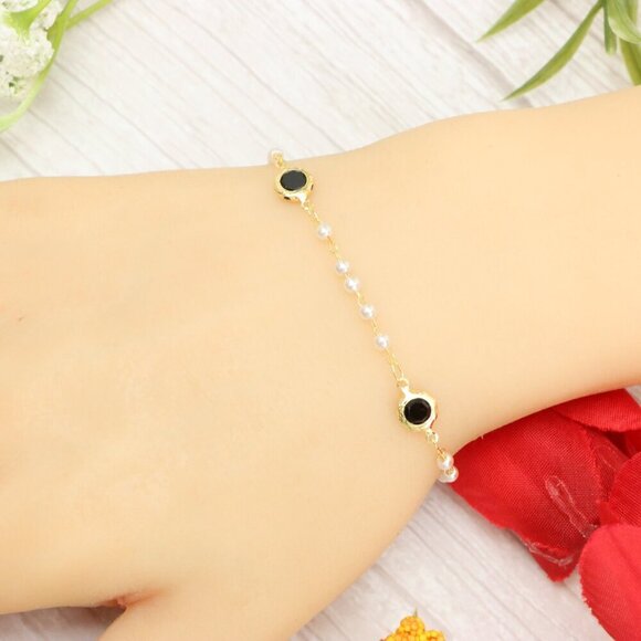 "Trendy Handmade Bracelet – A Thoughtful Gift for Girls & Women | UNVRC1422 - Picture 9 of 10